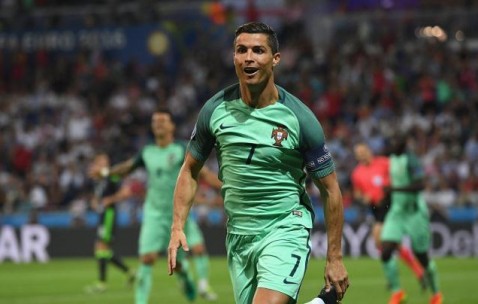 Baccarat Gaming-包含瑞典篮球队捍卫荣誉，取得国际赛事冠军的词条