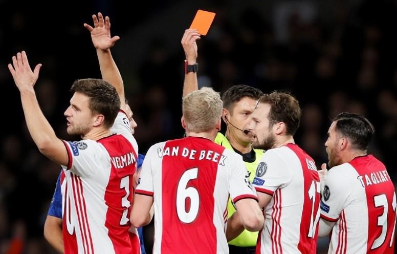 包含利物浦战胜皇家马德里，成功晋级欧洲冠军联赛半决赛的词条