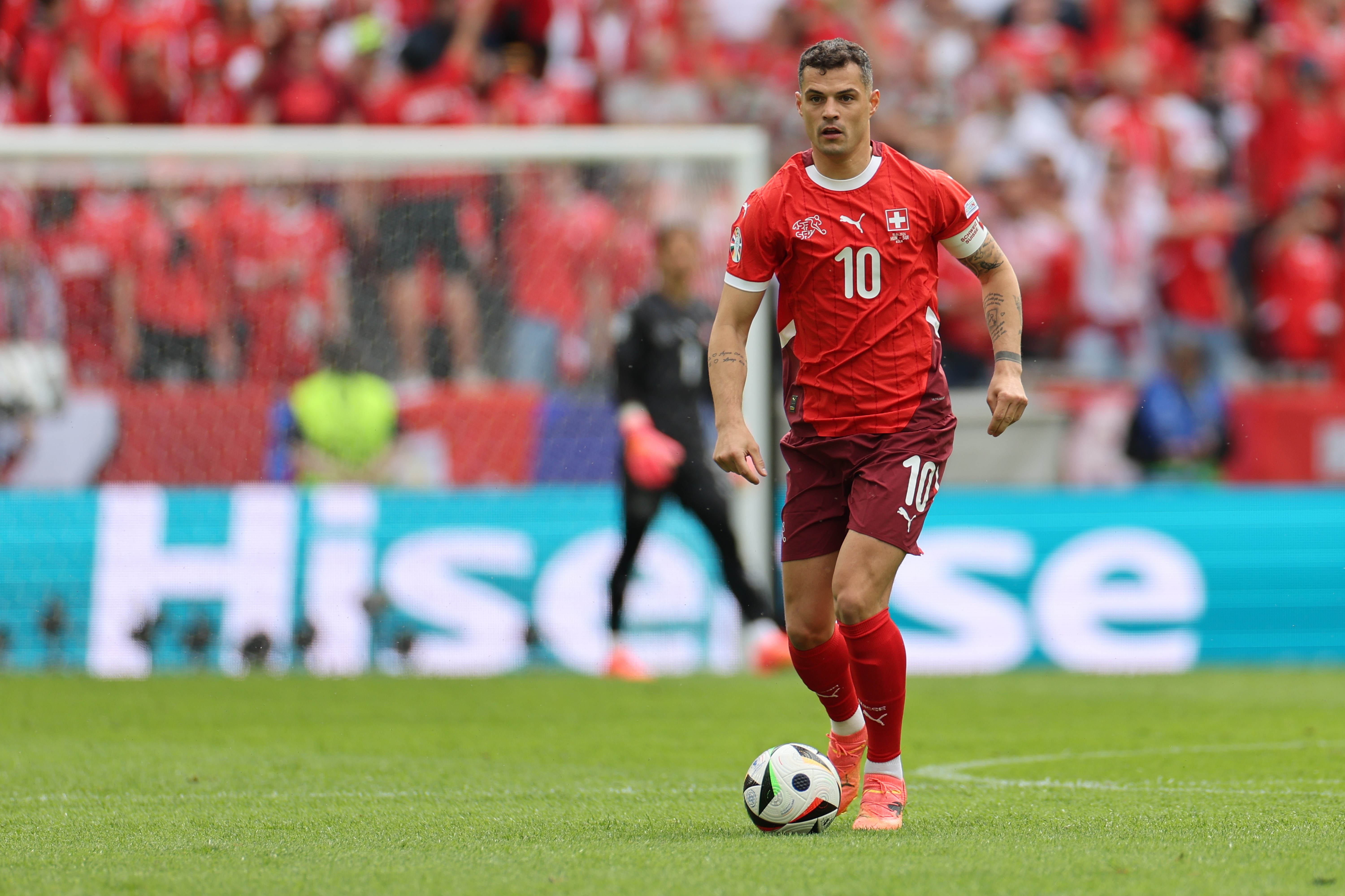 匈牙利队在比赛中击败安道尔,取得胜利 匈牙利队在比赛中击败安道尔,取得胜利